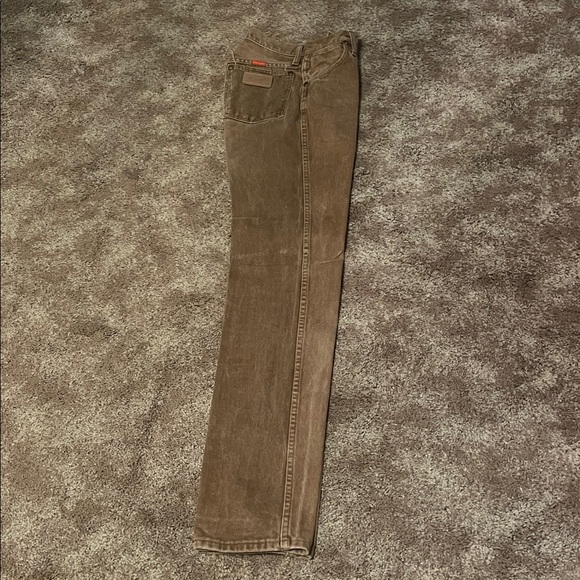 Woman wrangler pants - Picture 6 of 11